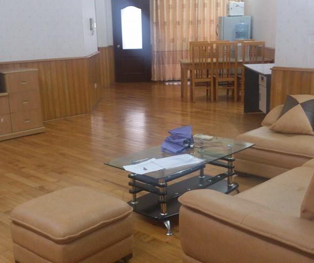 Cho thuê chung cư 24T1 Hoàng Đạo Thúy, 160m2, 3 PN, đồ cơ bản, 14 triệu/tháng. LH: 0989.810.666