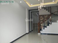 Bán nhà hẻm 206 Huỳnh Tấn Phát, DT 150m2, 4 phòng ngủ, hẻm xe hơi, giá 2.35 tỷ