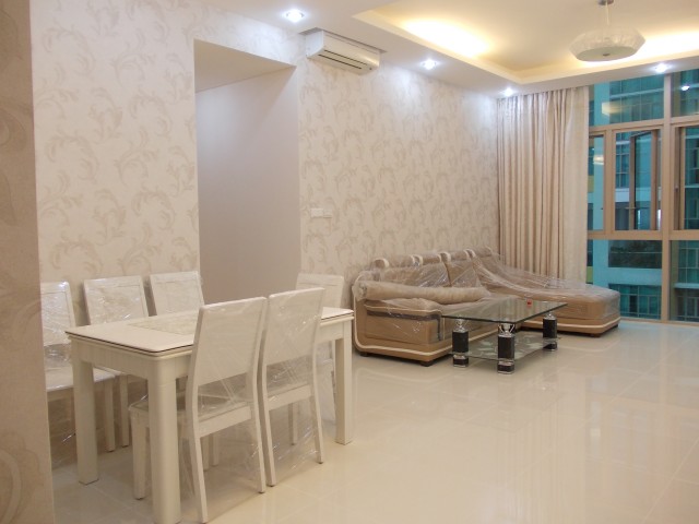 Cho thuê căn hộ Vista, Q2, 4PN, 183m2, NTĐĐ, view hồ bơi, call 01634691428 Ms. Hương