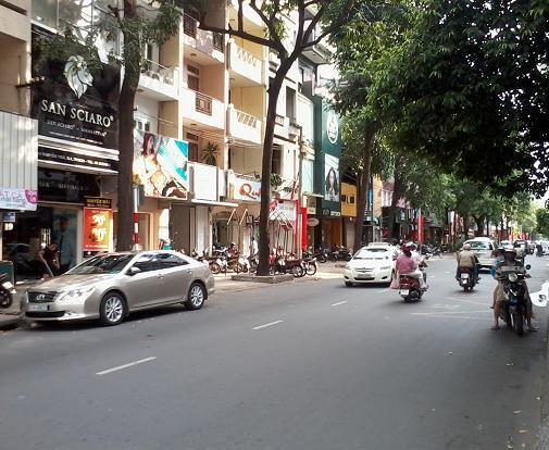 Xuất cảnh bán gấp nhà Lý Tự Trọng, gần chợ Bến Thành, vị trí kinh doanh đắc địa nhất nhì Sài Gòn