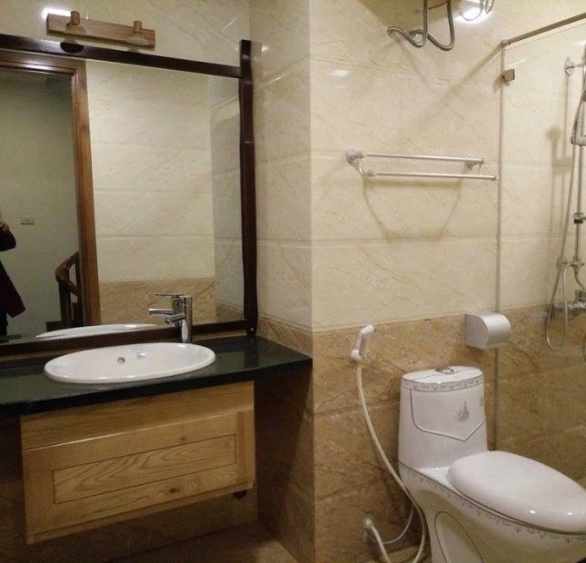 Bán nhà mặt phố Nguyễn Tuân, Thanh Xuân 45m2x5T, kinh doanh tốt, giá chỉ 9.8 tỷ