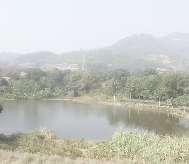 Bán lô đất mặt hồ vị trí đẹp DT 780m2 xã Hòa Sơn
