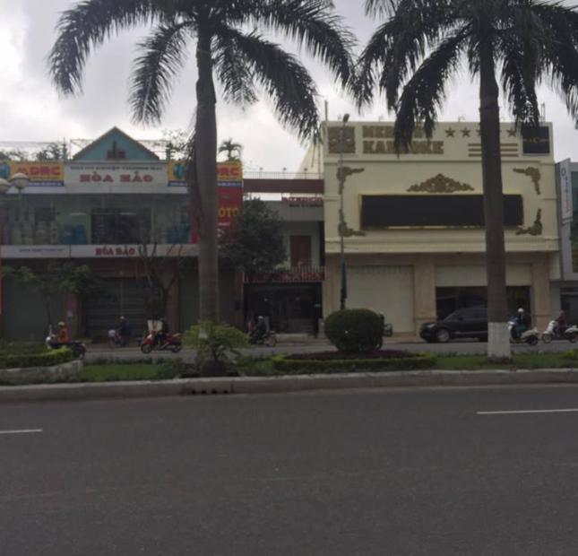 Bán nhà mặt tiền đường Điện Biên Phủ, gần Galaxy Cinema