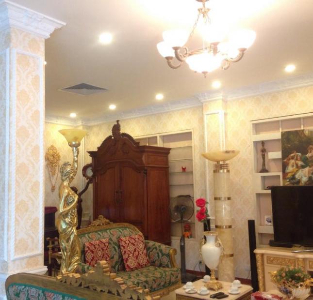 Chính chủ đang cho thuê căn hộ tại Vinhomes Nguyễn Chí Thanh 127m2, 3PN, full đồ giá: 30tr/tháng