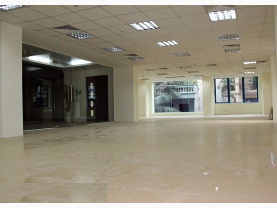 Cho thuê sàn văn phòng giá rẻ tòa nhà Hội nhà báo, Dương Đình Nghệ, quận Cầu Giấy. 0948.175.561