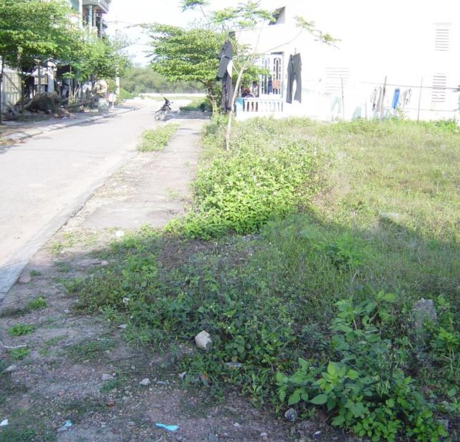 Cần bán lô đất 200 m2 ở khu định cư Kim Long, thành phố Huế