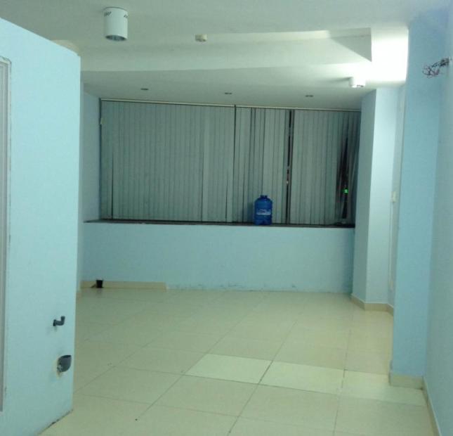 Phòng cho thuê đẹp như khách sạn MT Phan Đăng Lưu, Q. Phú Nhuận, DT: 25m2 (có thang máy, máy lạnh)