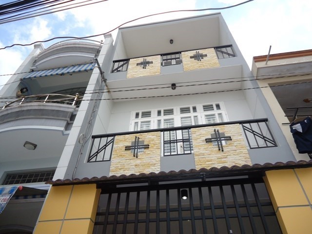 Bán nhà căn hộ dịch vụ đường Cô Giang quận 1; DT 4,1 x 18m, 4 lầu 10 phòng cho thuê