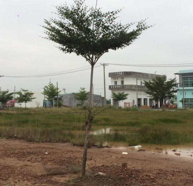 Đất thổ cư xây trọ 10x30m, SHR, gần KCN Tân Phú Trung
