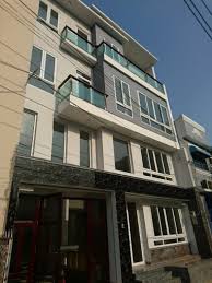 Nhà villa mini 4 tầng ngay Bình Triệu, 9x9m, NTCC, NNN đang ở
