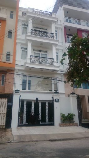Tôi cần bán nhà mặt tiền đường số khu dân cư Tân Quy Đông- Nguyễn Thị Thập, Phường Tân Phong, Q.7