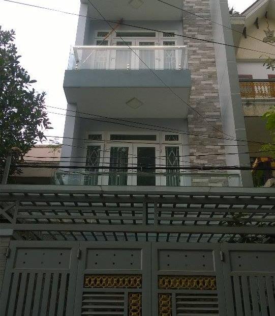 Cho thuê gấp nhà Nguyễn Oanh, P17, Gò Vấp, 4x20m, 2 lầu