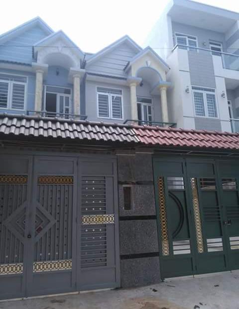 Nhà phố DT 4.3x18m đường TL29, cách UB phường Thạnh Lộc 200m