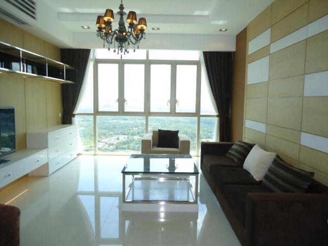 Bán căn hộ 3PN, 2WC, view cầu Him Lam, giá 3.1 tỷ, tặng nội thất dính tường, Hoàng Anh Thanh Bình