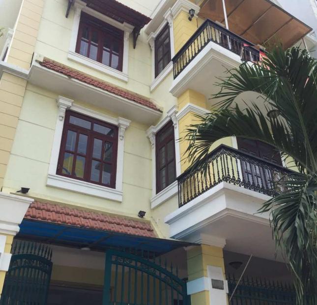 Villa cho thuê đường nội bộ Trần Não, phường Bình An, 200m2, giá 50 triệu/tháng