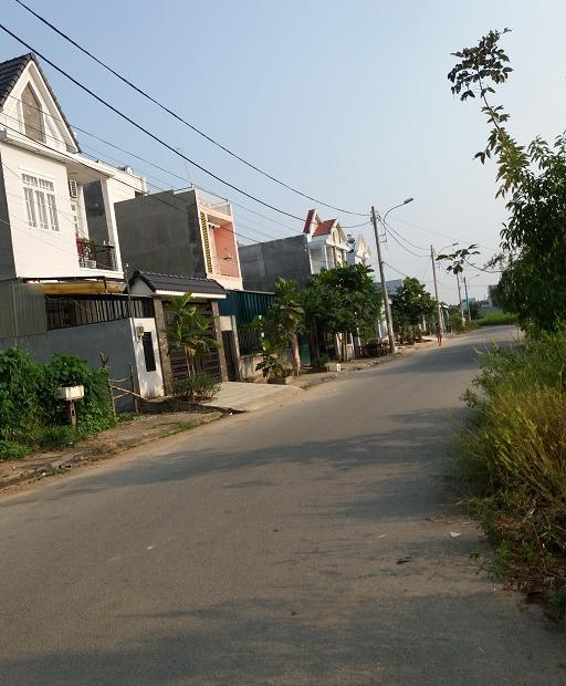 Bán 120m2 thổ cư đường nhựa 12m Nguyễn Văn Tạo, Long Thới, Nhà Bè