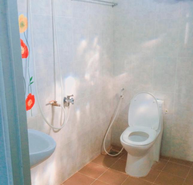 Thuê phòng trọ 81 Nguyên Hồng, P1, Gò Vấp