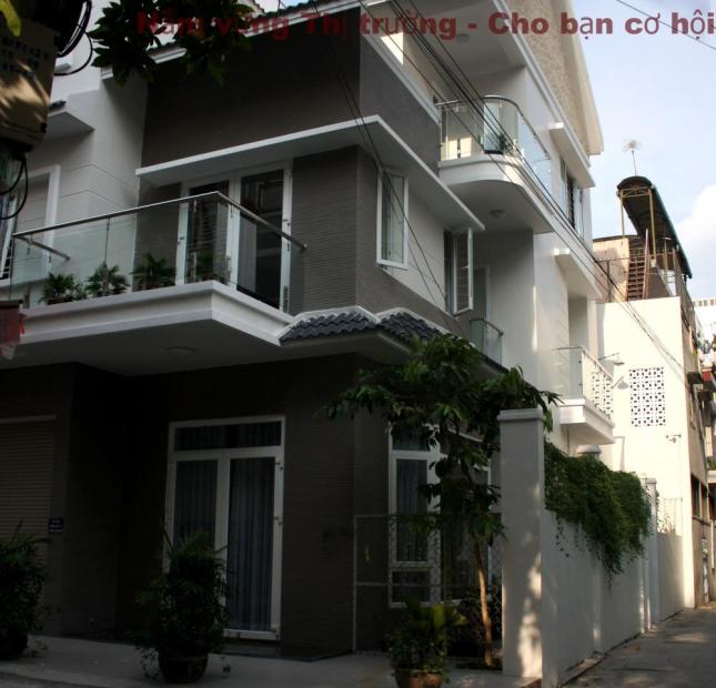 Bán nhà HXH 28 Đặng Văn Ngữ, quận Phú Nhuận, còn mới DT 4.5x12.1m, nhà lung linh 4.5 tầng, 7 tỷ