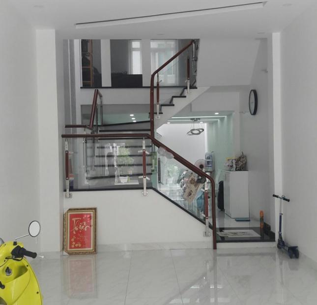 Nhà 1 trệt 2 lầu 211,8m2, giá 4.5 tỷ, N10 Võ Thị Sáu, Biên Hòa, Đồng Nai