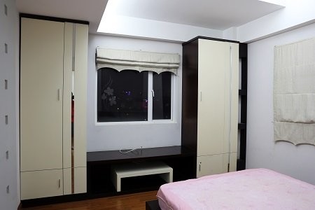 Cần bán căn hộ Thuận Việt, quận 11, DT 77 m2, giá 2.1 tỷ