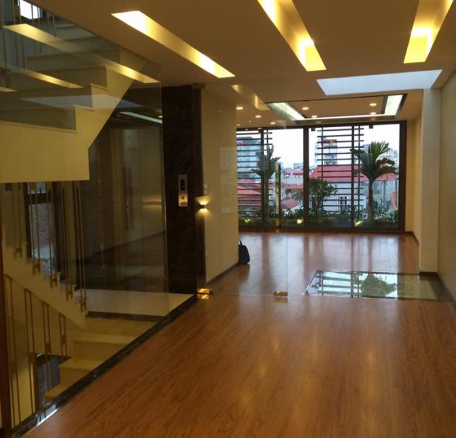 Bán khách sạn cao cấp mặt phố Xuân Diệu xây dựng 8 tầng mặt tiền