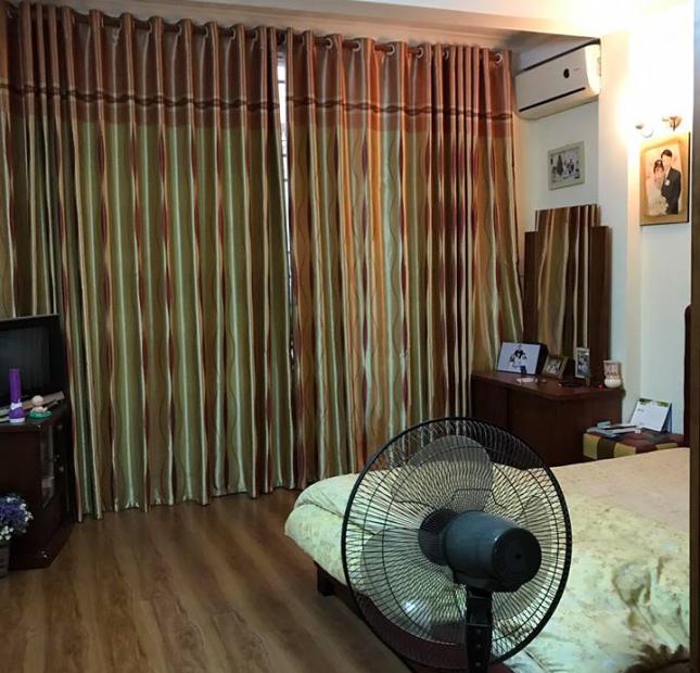 Bán nhà Minh Khai, Bạch Mai, diện tích 48m2, 4 tầng, MT 4m, nhà đẹp ở luôn, giá 3.4 tỷ