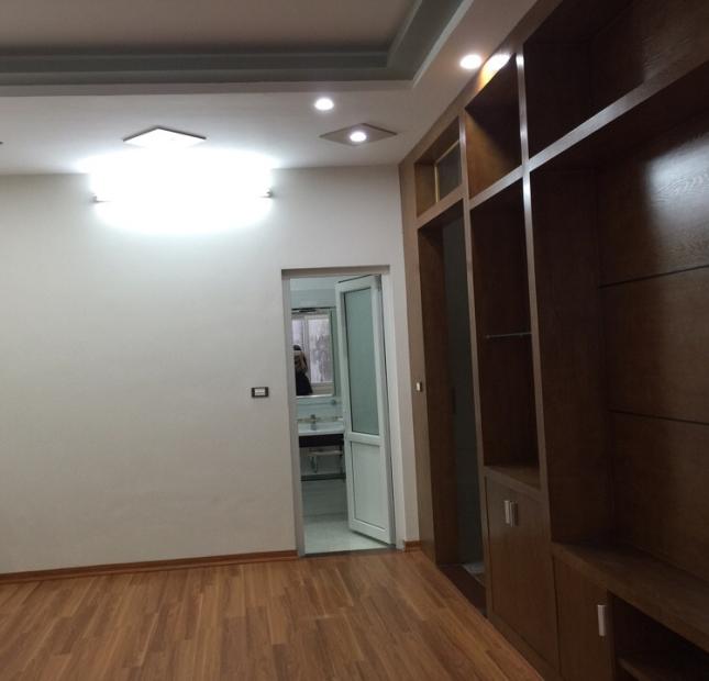 Chính chủ bán nhà 35mx5 tầng tại ngõ chung cư Five Star Kim Giang