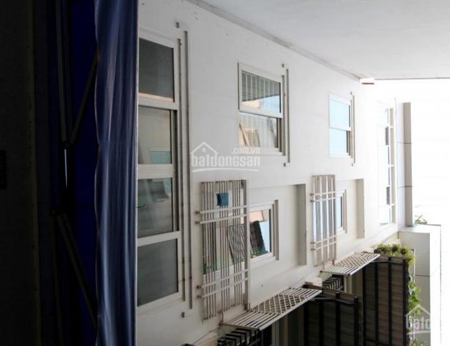 Cho thuê phòng tại đường Lê Lai, Quận 1, Tp. HCM, diện tích 20m2, giá 6.2 tr/th