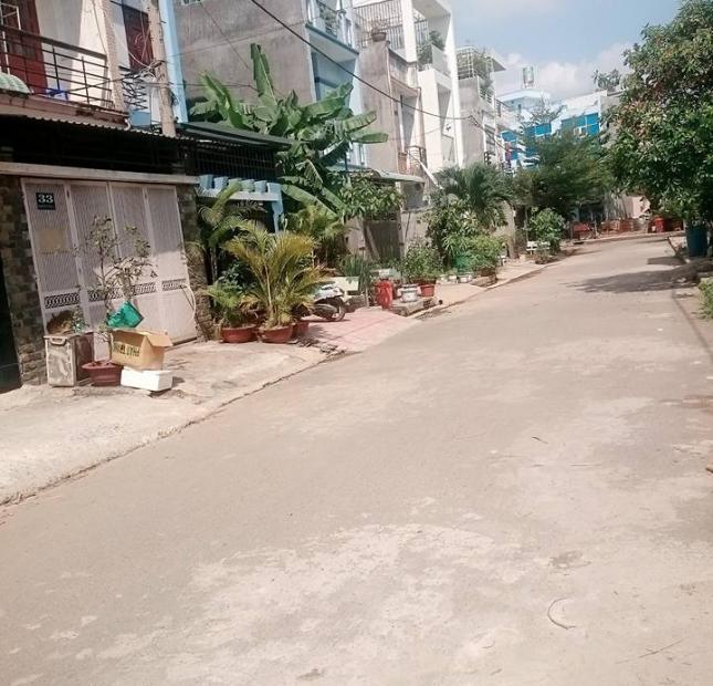 Bán đất đường 205A, sát bệnh viện Ung Bứu, Tân Phú, Q9