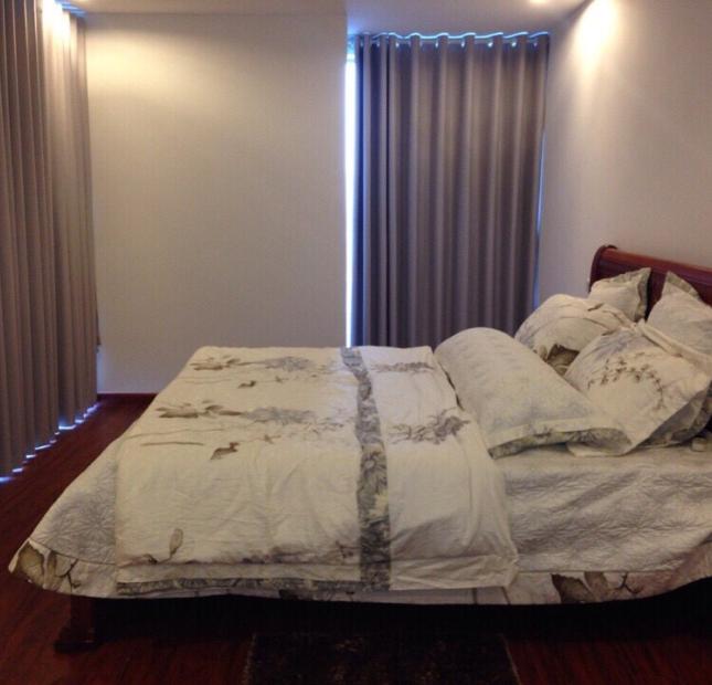Cho thuê gấp căn hộ tại tòa 71 Nguyễn Chí Thanh, diện tích 110m2, 3PN, đồ cơ bản, giá: 10 tr/tháng