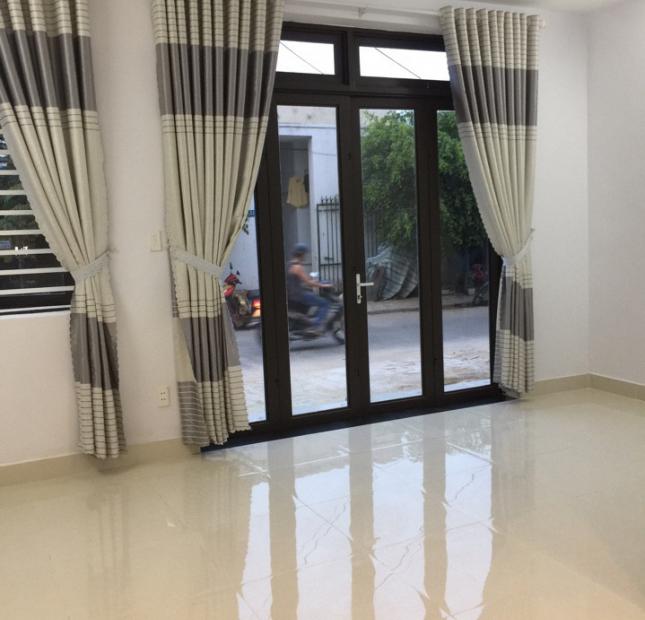 Bán nhà mặt tiền đường Nguyễn Thiện Kế, Sơn Trà, Đà Nẵng giá 2.4 tỷ, tel 0935 382 977