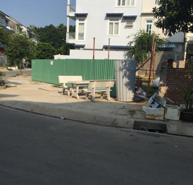 cần bán lô đất trong khu dân cư Nhân Phú đường Tăng Nhơn Phú