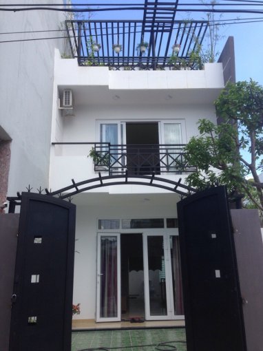 Cần bán căn nhà 2,5 tầng mê mặt tiền đường Trần Cao Vân, Đà Nẵng