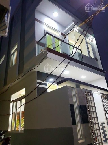 Cần bán căn nhà 3 mê 3 tầng trên có lợp tôn chống nhiệt mặt tiền đường Trần Cao Vân, Đà Nẵng
