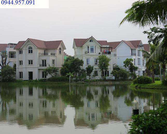 Chính chủ bán cắt lỗ căn Hoa Lan 2 Vinhomes Riverside, Long Biên