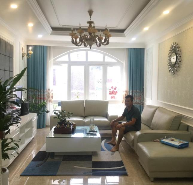 Bán Biệt thự LK Ngô Thì Nhậm-HĐ(5T-Full nội thất-Kinh doanh-ô tô vào nhà).5.9 tỷ.0966819456