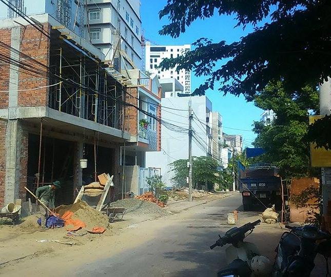 Chính chủ cần bán lô đất mặt tiền ở Sơn Trà, Đà Nẵng, gần bãi biển Phạm Văn Đồng