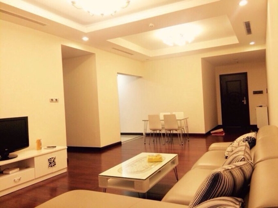 Cho thuê căn hộ chung cư Homecity, 75 m2, 2 phòng ngủ đồ cơ bản 12 triệu/th, 0915074066