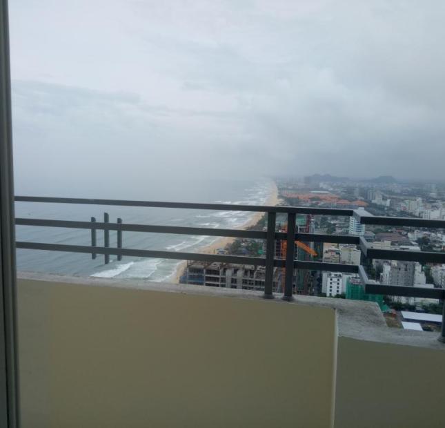 Chính chủ cần bán gấp căn hộ Mường Thanh, view biển rất đẹp, tầng 14, giá rẻ nhất thị trường