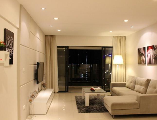 Chính chủ cho thuê chung cư M5 Nguyễn Chí Thanh, căn 135 m2 3 ngủ, full nội thất xịn