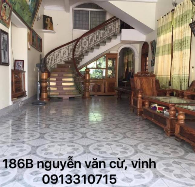 Cho thuê mặt bằng kinh doanh mặt đường Nguyễn Văn Cừ, TP Vinh, Nghệ An 96m2
