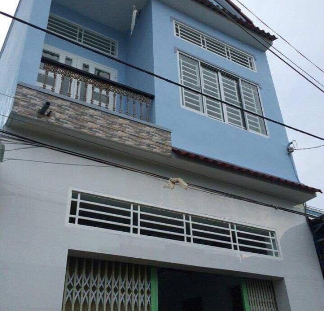 Bán nhà mới 1 trệt, 1 lầu, đường Nguyễn Văn Linh