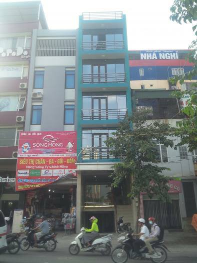 Bán nhà mặt phố Kim Giang 8 tầng DT 65m2, MT5m, vị trí đắc địa, Kinh doanh RA TIỀN, giá 12 tỷ