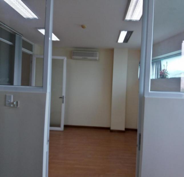 Cho thuê tầng 1 làm văn phòng tại MT Trường Sa, Bình Thạnh, S = 90m2 giá chỉ 20tr/tháng