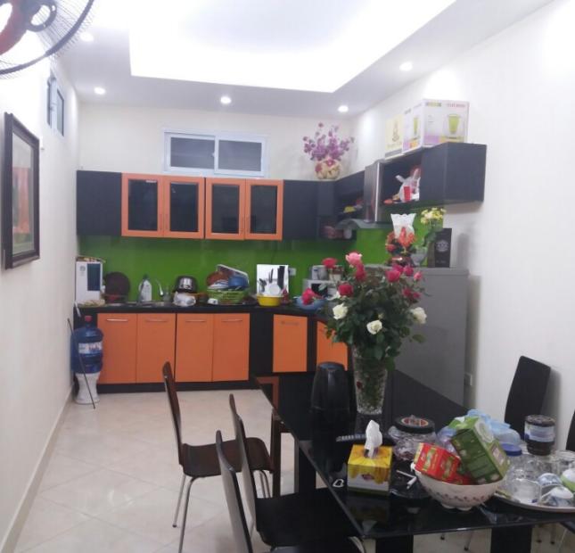 Bán nhà mặt ngõ 651 Minh Khai, 56m2, 4 tầng, giá 5.8 tỷ kinh doanh tốt, 2 ô tô vào nhà