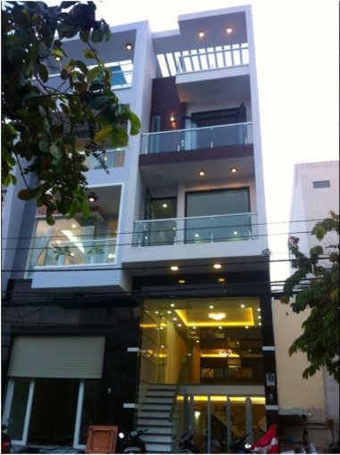 Bán nhà MT Phú Nhuận, đường 11 Miễu Nổi thuê 45.38 triệu/th, giá: 15 tỷ
