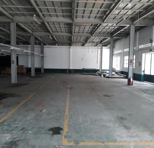 Cho thuê bãi đậu xe container DT 1000m2, Cát Lái, Quận 2. Giá 19tr/th