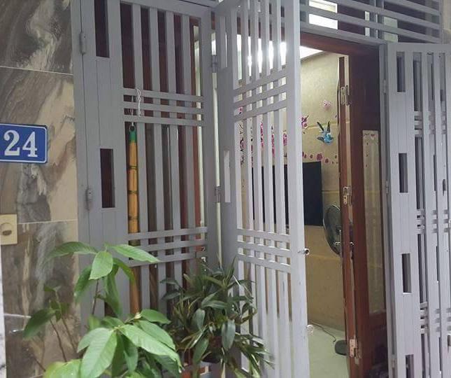 Nhà mới tinh, giá nét tại phố Đồng Bông, Dịch Vọng, quận Cầu Giấy