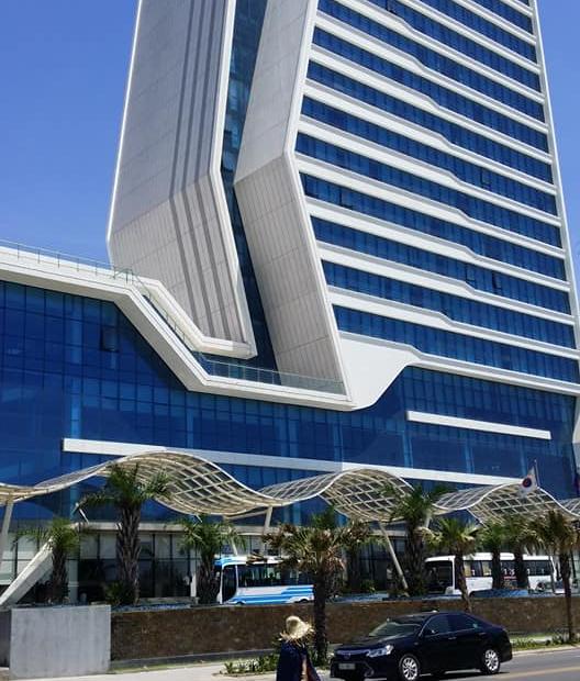 Bán đất xây khách sạn đường Lâm Hoành sau khách sạn Grand Tourane đi thẳng ra biển