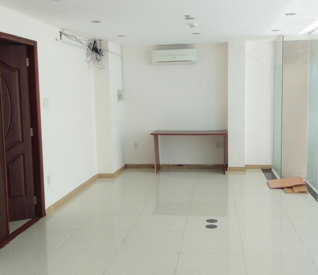 Cho thuê phòng ở tại tòa nhà 369/2 Nguyễn Thái Bình, p12, Q. Tân Bình